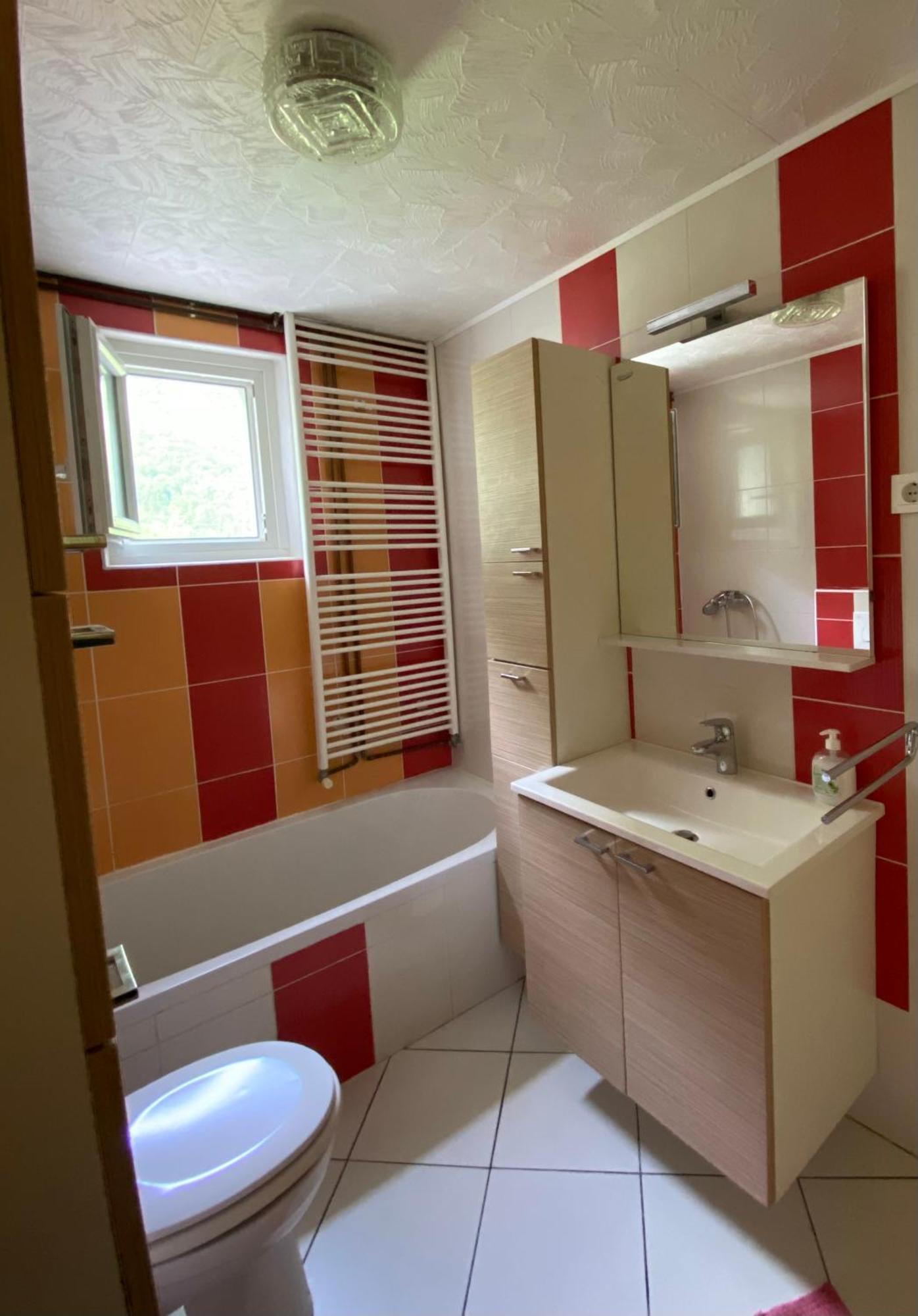 Trnovo Ob Soci Kuhala Apartment โคบาริด ภายนอก รูปภาพ